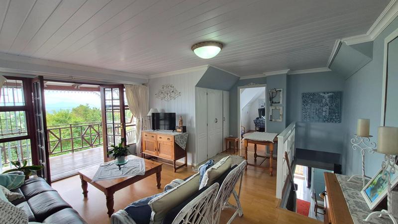 4 Bedroom Property for Sale in Hartenbos Heuwels Western Cape